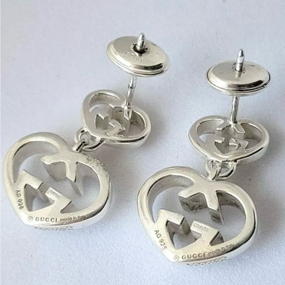 GUCCI Interlocking Heart Earrings 1.5 x 2cm in Silver - Picture 4 of 5